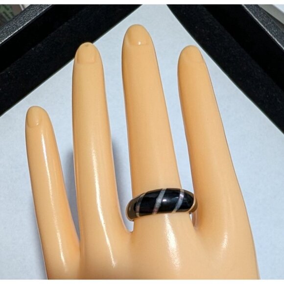 Sterling Silver Onyx Inlay Ring Size 8 Domed shrimp band Black ink onyx - Picture 7 of 14